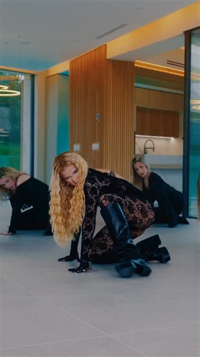 💝 Karina&Marina 👟 on Instagram