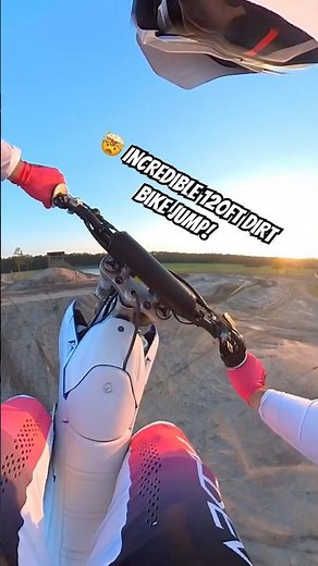 Pro rider performs INCREDIBLE 120ft dirt bike jump!! 🤯😍