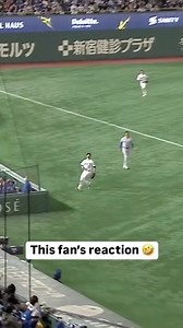 Former Lions QB Rodney Peete showed off his hands at the Dodgers game, snagging a foul ball! 🏈⚾️ Max Muncy looked like he thought there was interference, but let’s be real… he just missed it! 😂 What do you think? #Lions #Dodgers #RodneyPeete #MLB | Stephen Michael Mannina