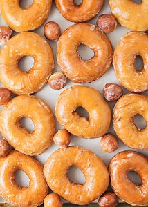 Grandma's Famous Homemade Donut Recipe that Everyone is Obsessed With!