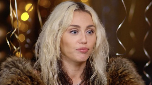 Miley Cyrus: Dolly Parton ‘clutched her pearls’ when I wanted to dye my hair