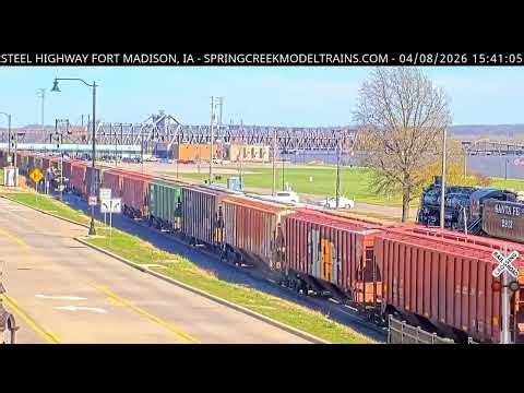 BN / ATSF style grain hopper reposition move on the "K" line with Executive SD70MAC 9781.