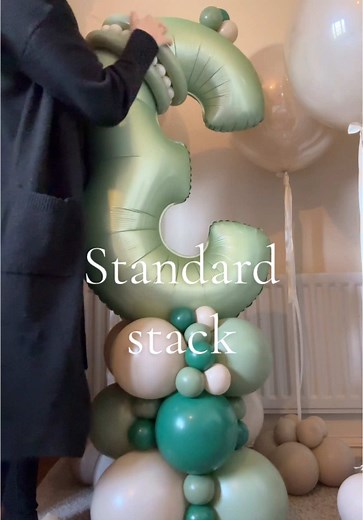 Create a Standard Balloon Stack in 6 Minutes