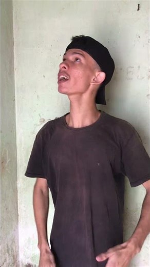 Como ele subiu ali siô? 🙆🏻‍♂️😂