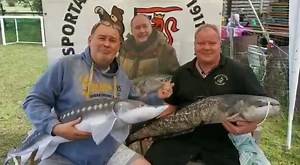 Der dicke und ich aber der dicke Verlost noch einen super Gutschein￼ 💪💪💪💪💪💪💪💪💪👍🤗 | Waldi's Eifel Antik - 80 Euro Waldi