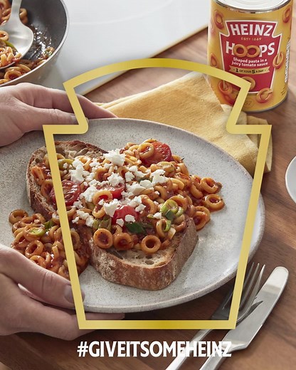 Heinz Hoops are a classic, but we love to try new ways to add flavours in and a top tip we’ve found is adding some harissa, spring onion & feta for a Mediterranean hearty lunch or dinner. #GiveItSomeHeinz Find the full recipe here - bit.ly/2HD0aNE | Heinz UK