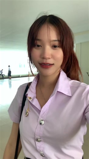 Tips for Effective Hand Gestures in Presentations