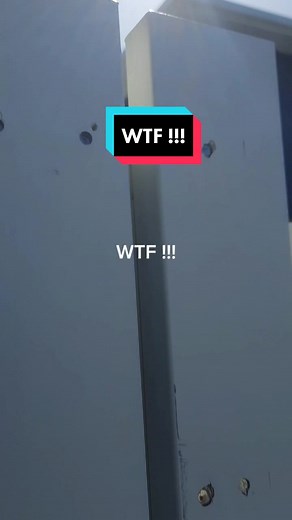 WTFFFFF.. #buildingfail #fails #fail #wtf #wtfmoments #fence #fencebuild #fyp #failarmy #wtfchallenge