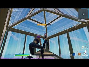 Peace Control Kyle boxed an egirl 😄