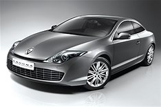 Revealed: Renault Laguna coupe
