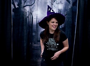 These ‘Halloweentown’ stars fell in love in real life. Now they’re coming to St. Helens