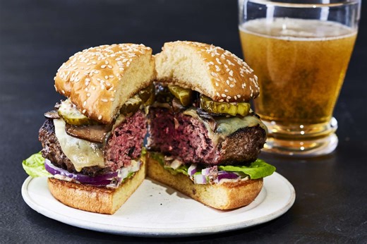 8 Burger Mistakes Almost Every Home Cook Makes (and How to Fix Them)