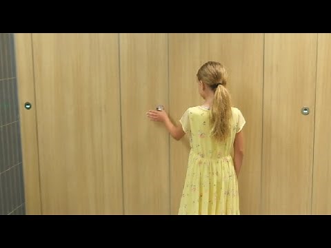 Stern's touchless WC cubicles with occupancy indicator