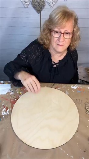 I absolutely love this craft...and not just because it is my favorite color, but it represents the most simple emotion in life...love! I didn't put it up in my house...it wound up with Marlene! Thank you for the purchase #lovesigns #ropeheart #heartcrafted | Debbie's Driftwood and Shine