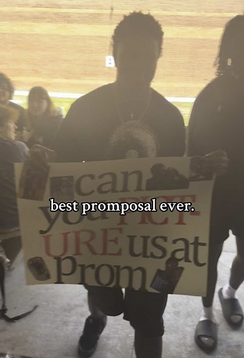 i love this boy downnn. #ilovemybf #myman #relatable #relationship #fyp #foryoupage #prom #promposal