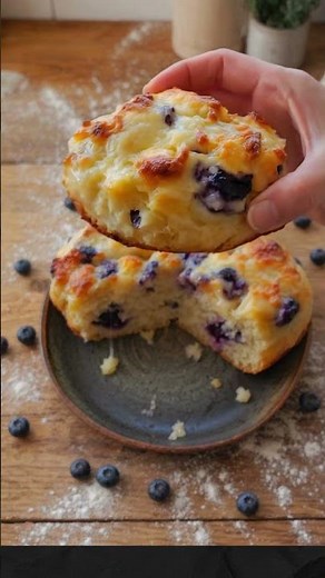 Sweet Blueberry Buttermilk Biscuits