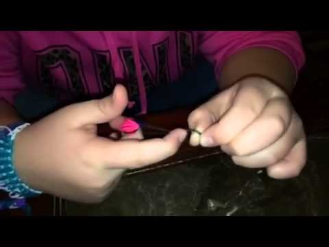 Rainbow loom keychain. Easy to make