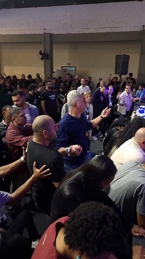 37K views · 659 reactions | Esse é o poder de Deus! | Ambiente de Relacionamento | Facebook