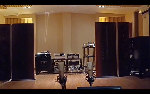 用这首电子音乐测试你的耳机解析力、声音密度、声场、动态、低频速度、弹性 电子音乐 耳机测试