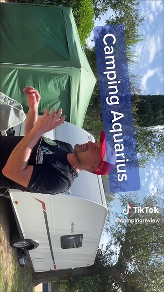 Como es la parcela en la que nos alojamos en verano del 2022 en el Camping Aquarius. El Camping Aquarius🌴 está situado en Sant Pere Pescador, en el norte de la Costa Brava🏝, en la bahía de Roses; un verdadero paraíso de vacaciones✨. El @campingaquarius dispone de alojamientos totalmente equipados🏡, una gran variedad de parcelas⛺️ (algunas dog friendly🐶) y una excelente atención, por lo que el camping y ha estado galardonado en diversas ocasiones 🥇. 📍Una ubicación ideal a pié de playa🏖 y e