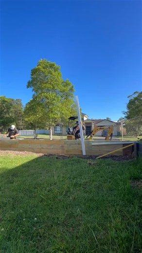 Built Republic on Instagram: "Day 3 at our Tumbi alfresco project. The new colorbond fence is up, ready for cladding and a new slab to be poured. This transformation is going to be epic! 👏🏼"
