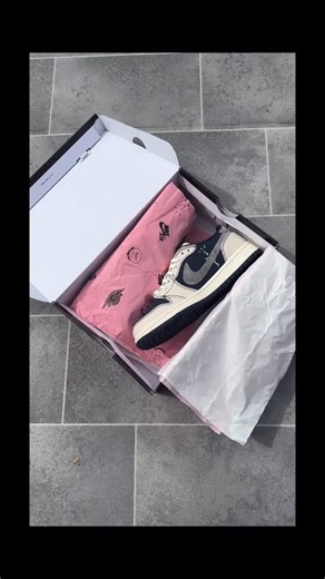 Axure vault | AXURE_VAULT Midnight energy. Icon status. No introduction needed. The Dior Air Jordan Retro 1 X Travis Scott Navy Blue isn’t just a... | Instagram