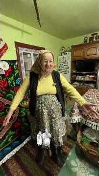 "Amu, if he reigns, everyone will be...#tired!" - Aunt EMILIA SORLEA (72 years old)