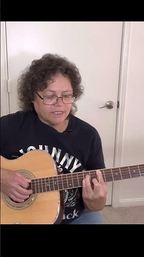 "Unlock Your Guitar Skills: Playing E Minor Barre Chord Made Easy"