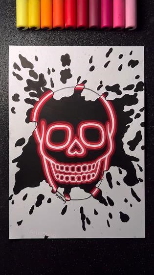Neon Skull Splash