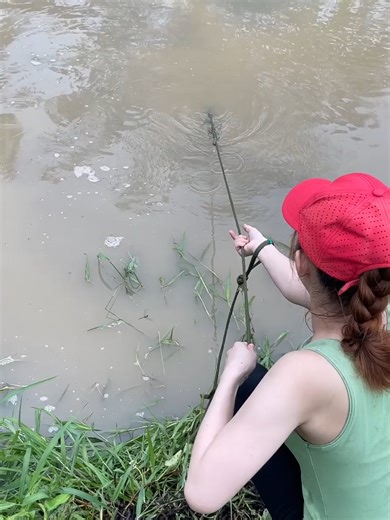 Essential Girl Survival Tactics You Need to Know