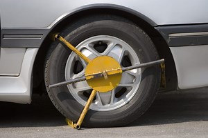 How to Keep Thieves From Stealing Your Tires