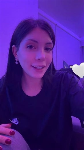 Es un error muy grave dar dos contenidos en un mismo medio, no podés subir una foto en orto y después hacer contenido de "girls" xq se te va a espantar el público