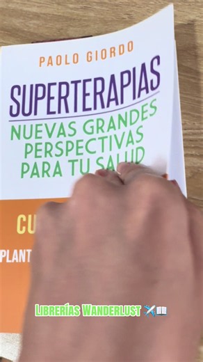 Nunca es tarde para empezar a cuidarse. 😉 Por eso tenemos estos títulos para ti. 🥗🥒🥕🍲🧠🧪📉 Adquiérelos en Librerías Wanderlust. Tenemos envíos en toda la República Mexicana y Estados Unidos. 🚚📦🇲🇽🇺🇸 #viajaleyendo✈️📖 #salud #books #health #libreríaswanderlust