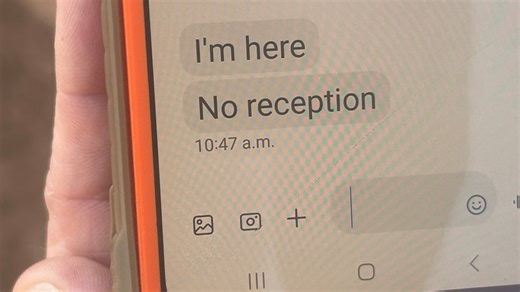 No quick relief in sight for P.E.I. texters and callers dealing with 'pathetic' cellphone service