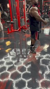 Shaun Clarida finally shows part of his physique.🙏 #nevergiveup #nopainnogain #physique #bodybuildingsportlive #workout #motivation #arnoldclassic #ClassicPhysique #bodybuilder #Bodybuilding #bodybuilding #fitness #gymmotivation #gym #gymlover #ifbbproffesionalleague #muscles #bodybuildingmotivation #culturismo #fitnesslifestyle #motivacion #fitnessmotivation #musculação #musculation #olympia #mrolympia #NPC #IFBBPRO #ifbb #training | Bodybuilding Sport Live .