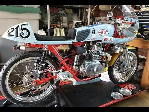 Vintage Road Racing 101 - MOTORCYCLES