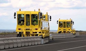 Highways England demonstrate new moveable motorway barrier
