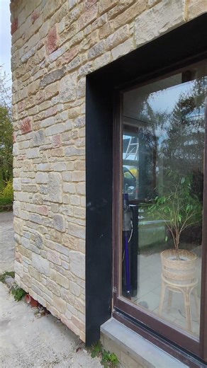 ✅ Pierre reconstituée à coller | Façadier en Belgique 🇧🇪 Isolation & rejointoyage