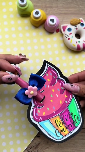 Idea para tarjeta creativa de cumpleaños