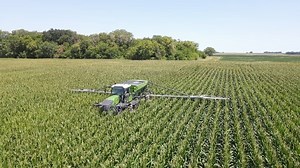 1.7K views · 64 reactions | This #FendtFeatureFriday is all about the versatility and accuracy of the new Fendt 900 Rogator sprayer. Rogator offers the AirMax Precision spreader with up to 275 cubic feet of capacity and rates ranging from 20 to 850 pounds at 10 miles per hour. Learn more about Fendt Rogator's unique features at https://bddy.me/3pwu0pm. #GrowBold #ItsFendt | Fendt | Facebook