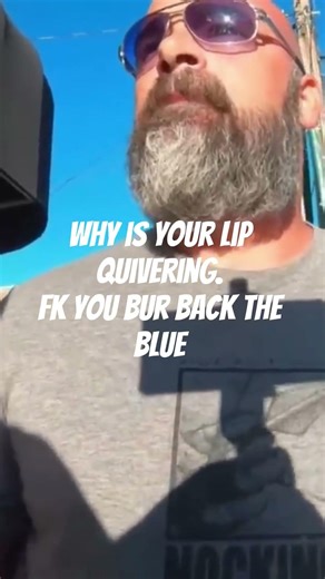 🔴🔵Why is your lip quivering? You scared? (short) 1st amendment audit fail 🔴