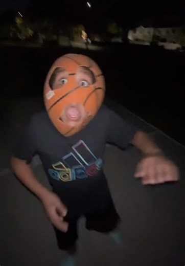 “🏀🏀🏀🏀” (@Raul Mesa Jr.) #nba #basketball #sports #fyp #dunk | basketball