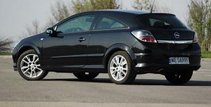 Opel Astra H GTC - silniki, dane, testy