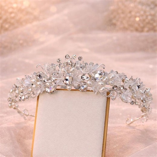 Silver Pearl Bridal Tiara, Crystal Wedding Headpiece, Elegant Floral Crown, Rhinestone Princess Hair Accessory - Etsy