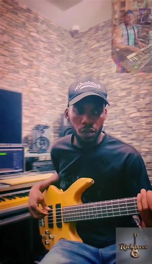 Sweet bass guitar groove #bassist #basscover #bassplayer #richbass #makossa