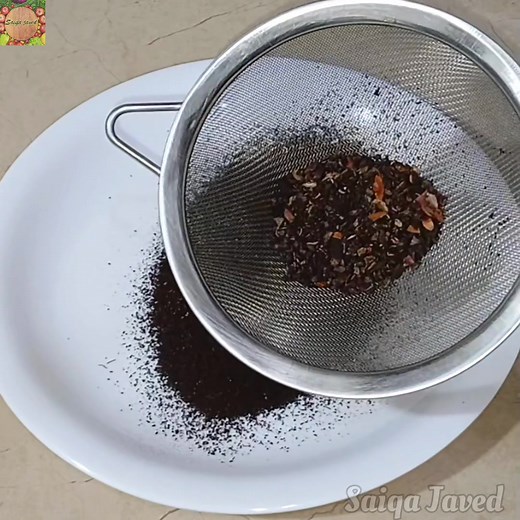 Best jet black homemade hair dye #RecipesbySaiqa #saiqajaved #haircare #HomeHairColor | Saiqa Javed