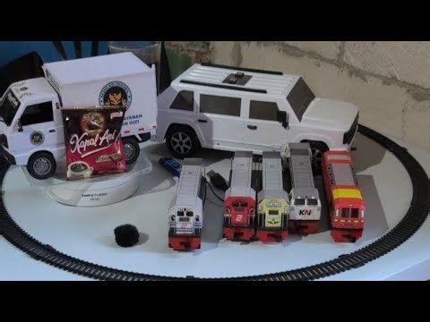 Nonton Kereta Api Miniatur di rumah