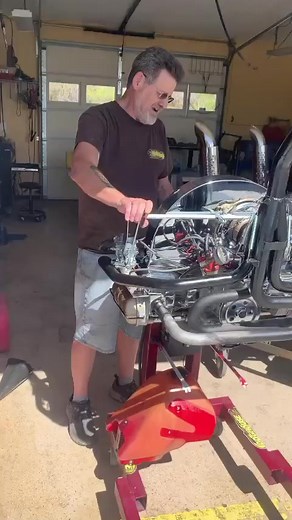 #vwbug #vwmechanic #vwengine #workinghard #vwengine #1915 #fyp #fypシ the 1915 at 4k rpms and tuned in | Powder Coating Engine Parts | Facebook