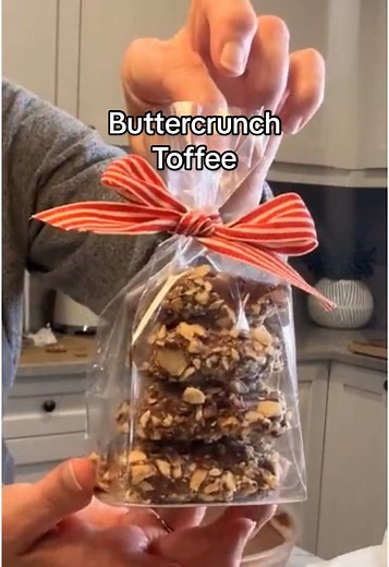 Buttercrunch Toffee Recipe: Easy Toffee Crunch Candy