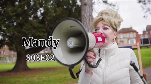 自译双语 |《Mandy/曼迪》S03E02 第3季第2集 Get Mandy Carter